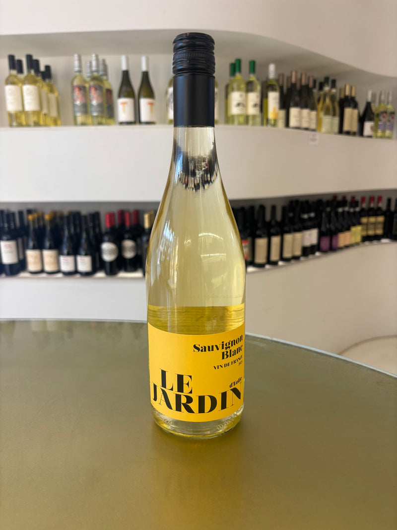 Le Jardin Sauvignon Blanc, 750ML, France, 2024
