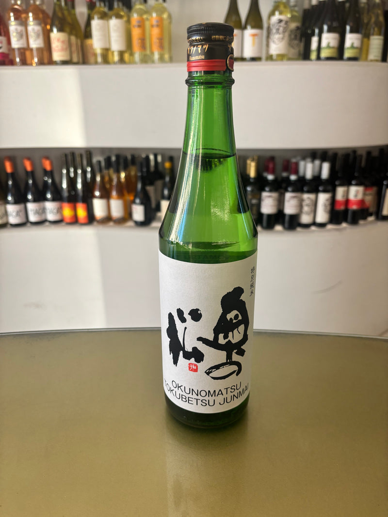 Okunomatsu Sake Tokubetsu Junmai, 720ML, Japan